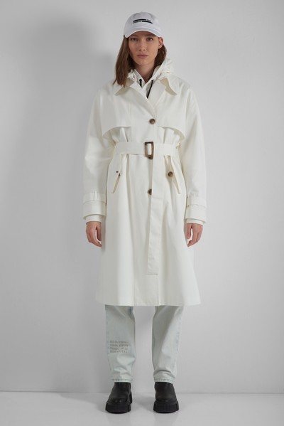 Тренч в белом цвете с кокеткой VASSA CODE, пол женский, цвет белый, фото №5