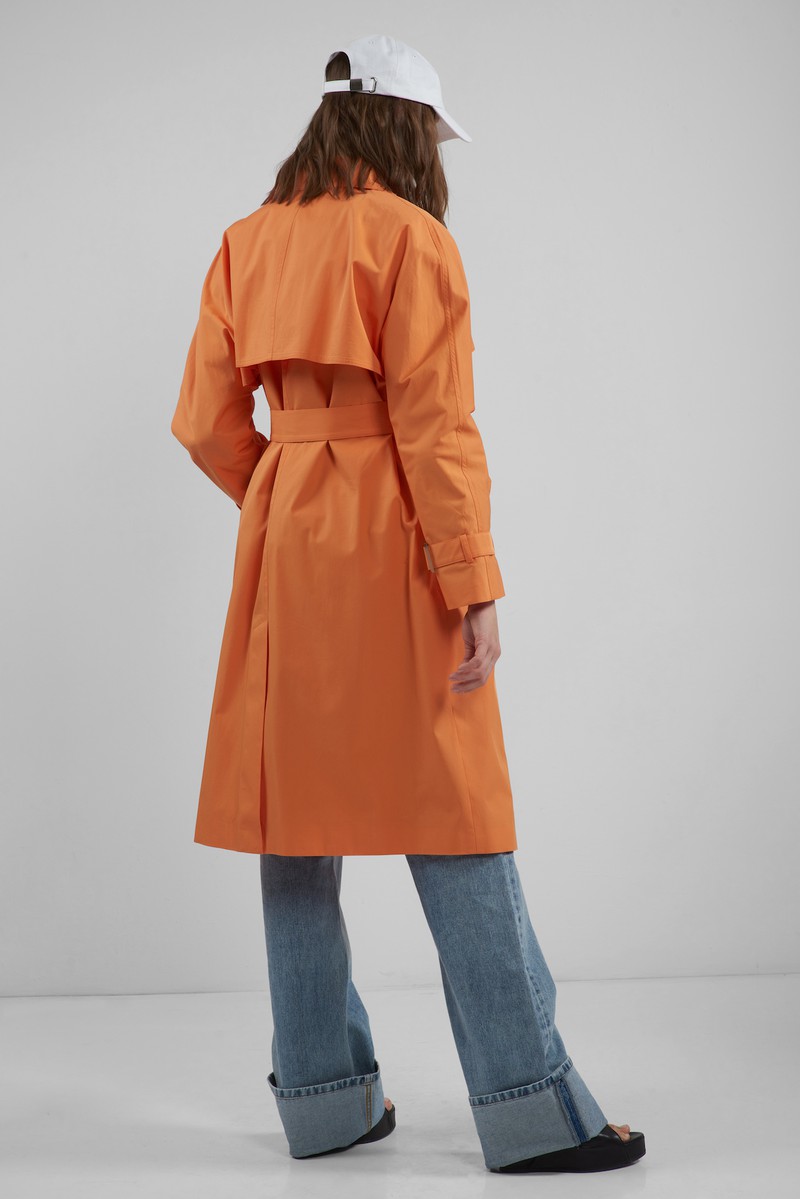 Тренч в оранжевом цвете с кокеткой VASSA CODE, пол женский, цвет оранжевый, фото №4