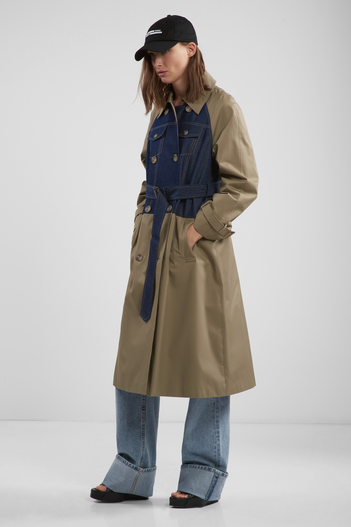 Trench Coat VASSA CODE, пол female, цвет серый