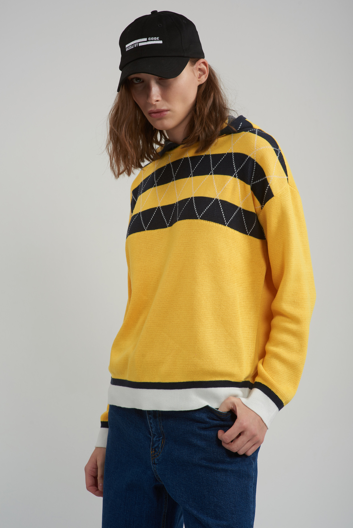 Hoodie VASSA CODE, пол female, цвет yellow