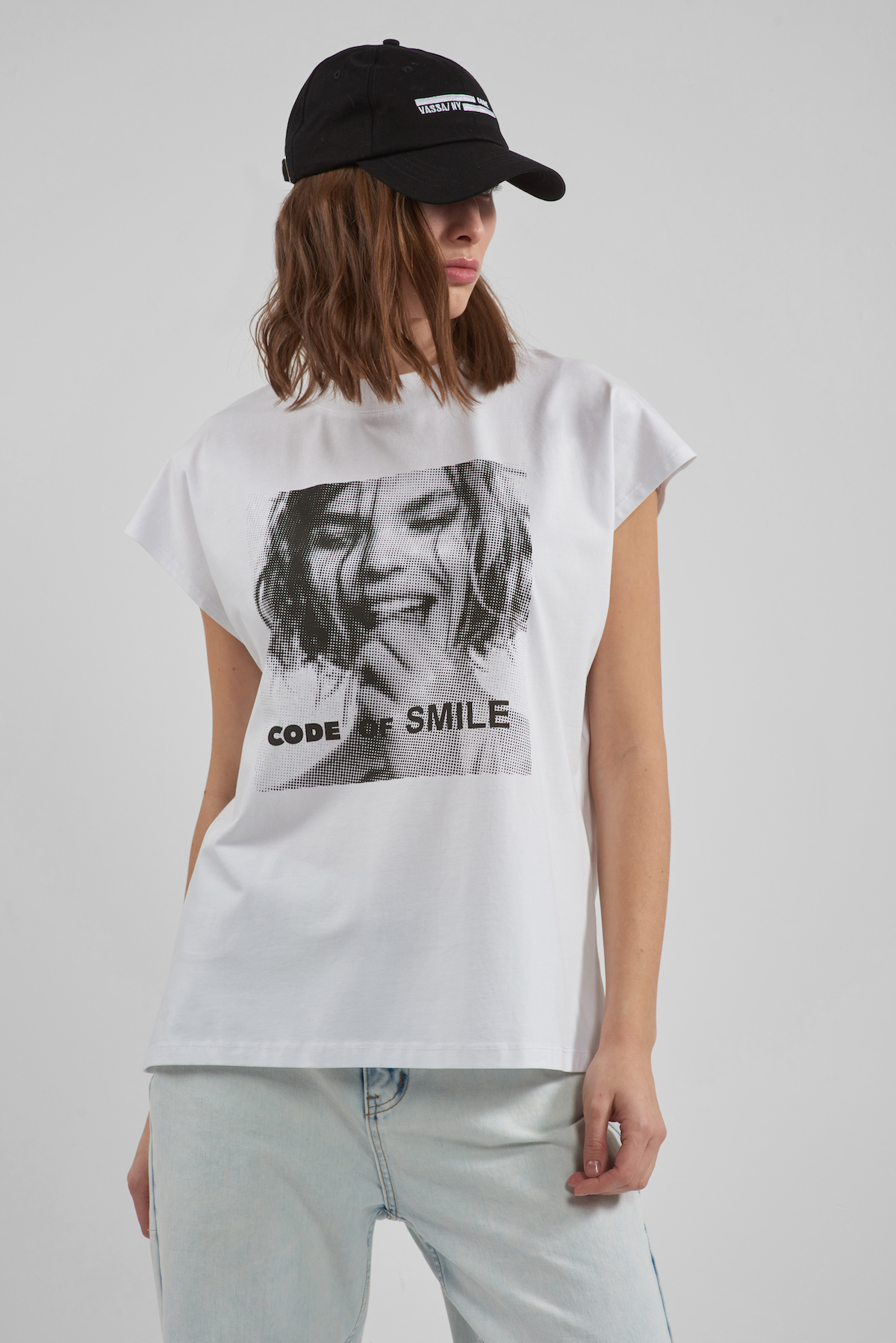 Футболка c принтом VASSA CODE, пол женский, цвет белый