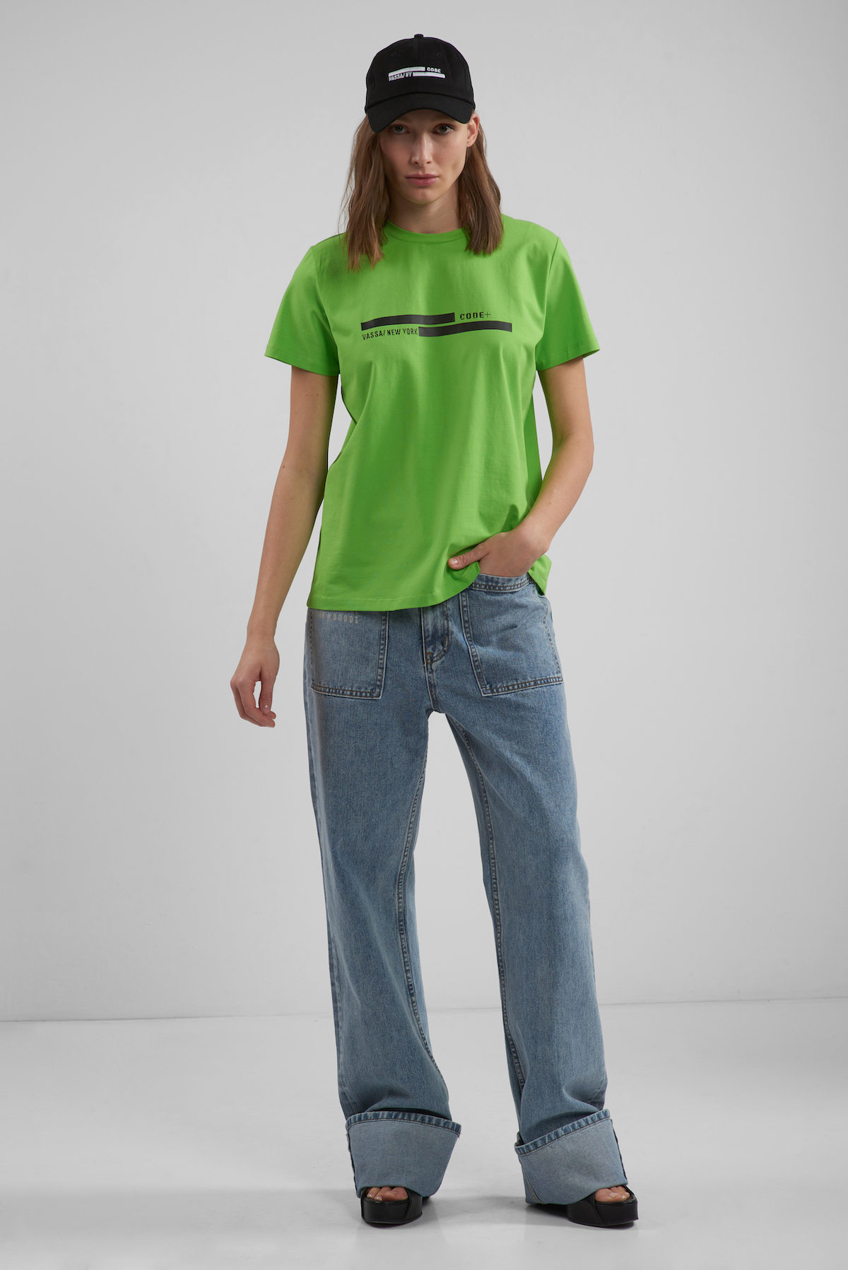 Футболка c принтом VASSA CODE, пол женский, цвет зеленый