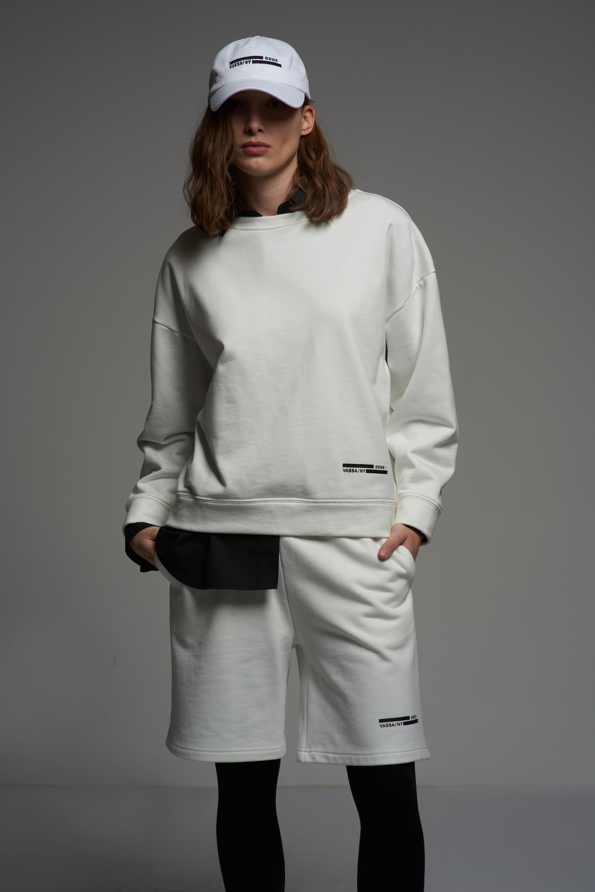 Толстовка oversize VASSA CODE, пол женский, цвет белый