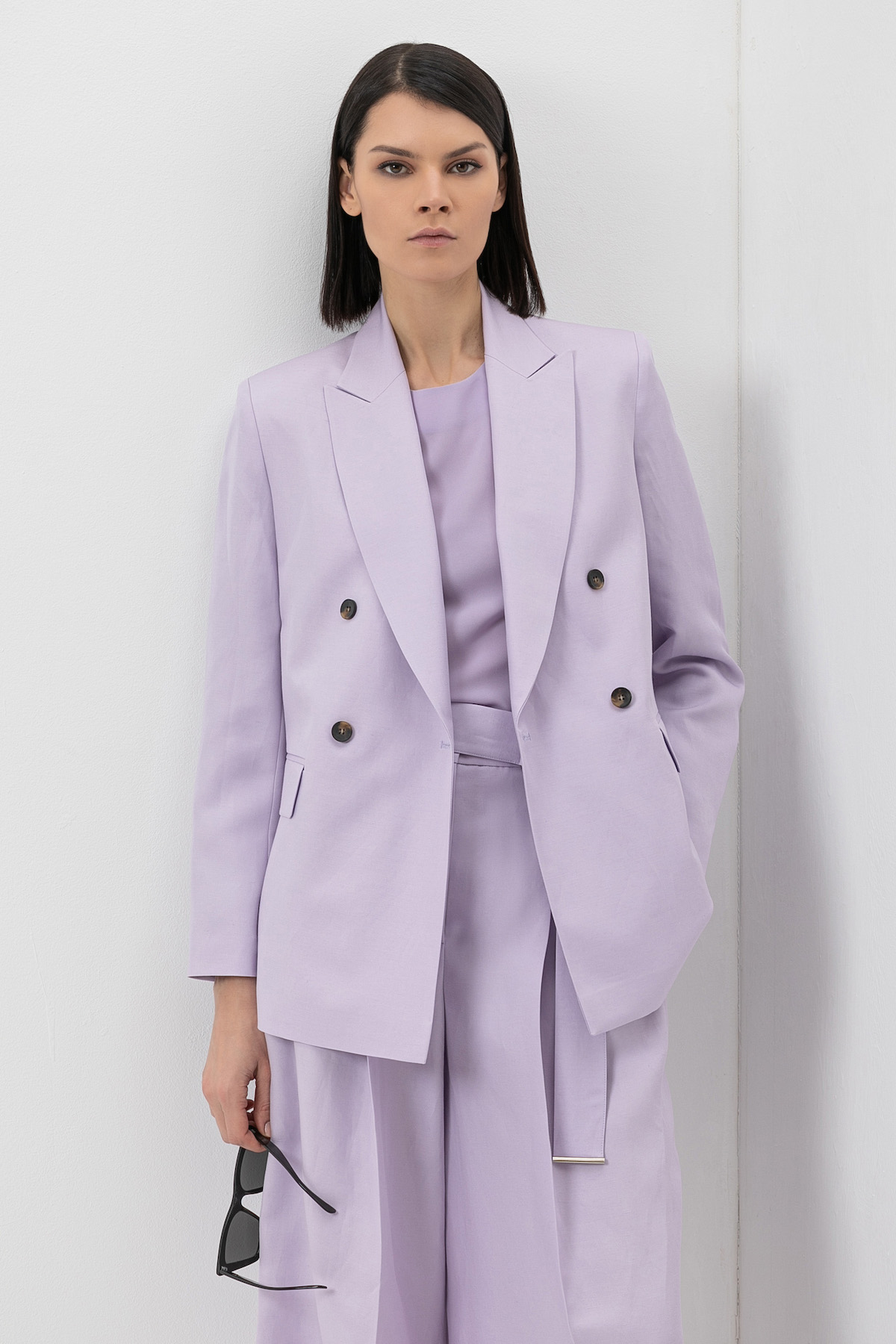 Жакет двубортный VASSA&Co, пол женский, цвет фиолетовый