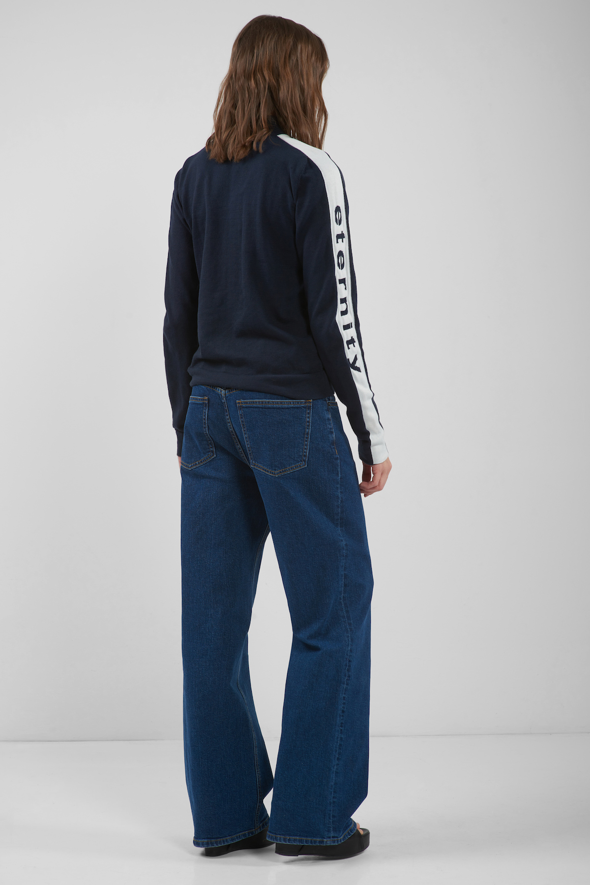 Джемпер с воротником-стойкой VASSA CODE, пол женский, цвет синий