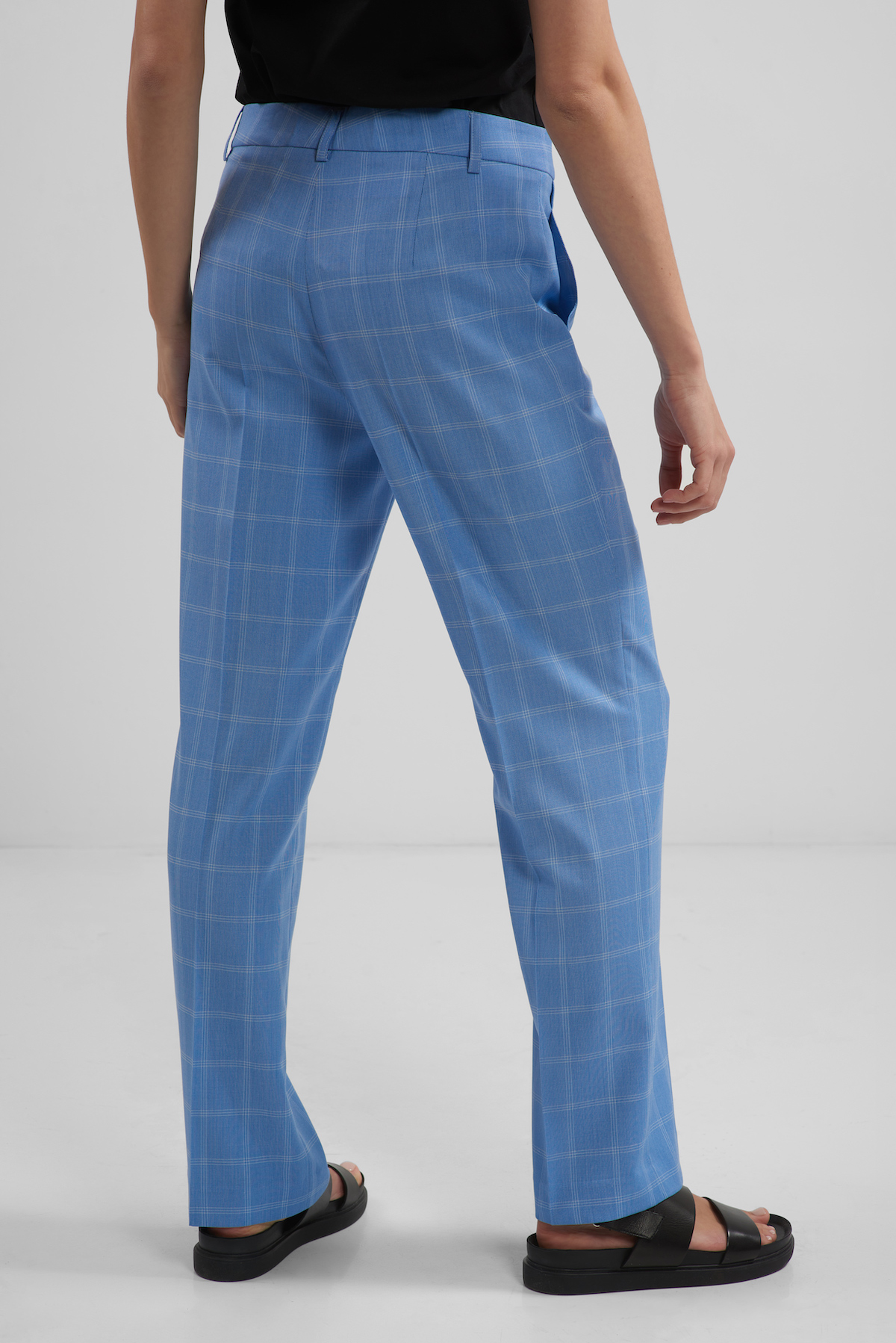 Брюки прямые VASSA CODE, пол женский, цвет голубой