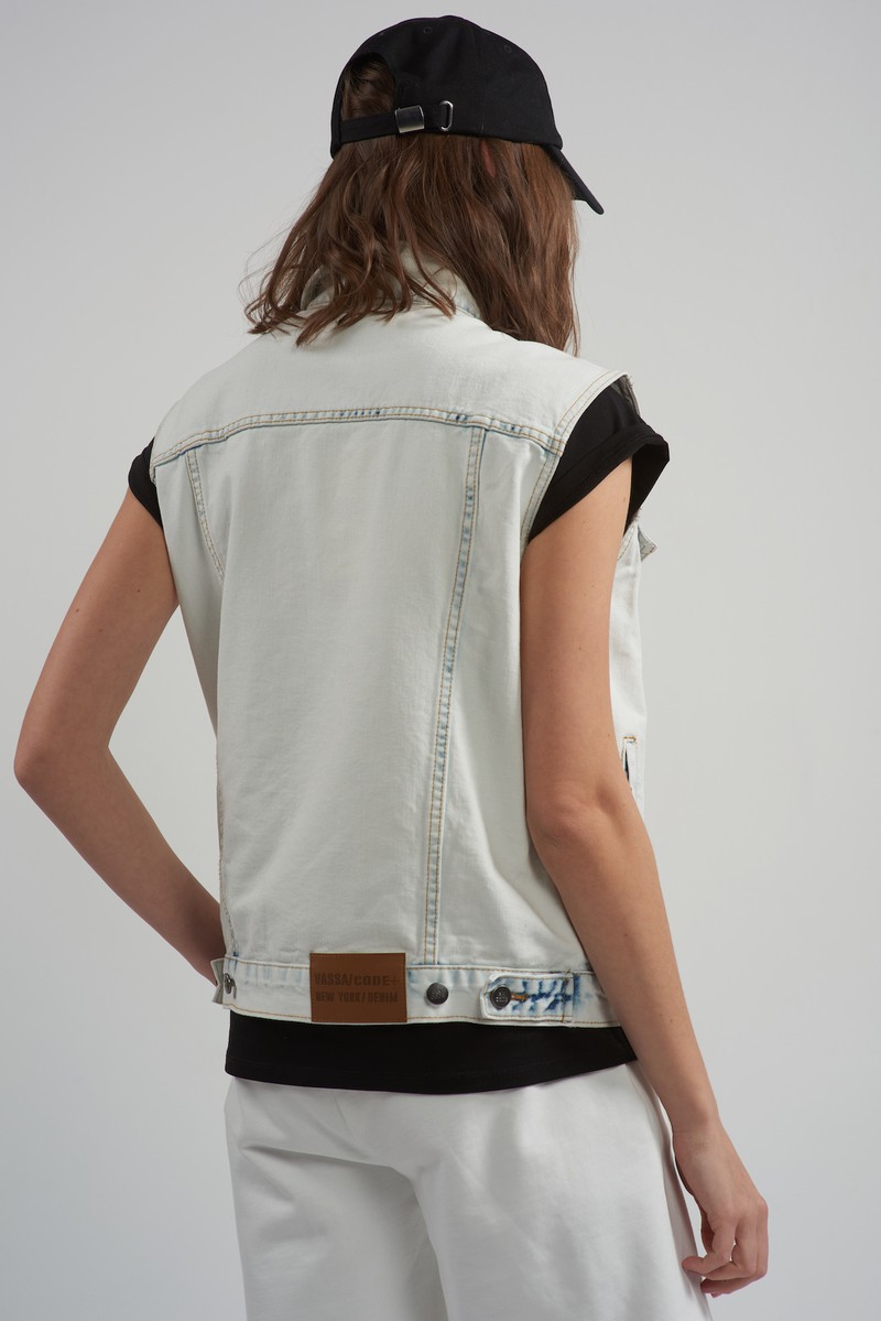 Джинсовый жилет VASSA CODE, пол женский, цвет голубой, фото №5