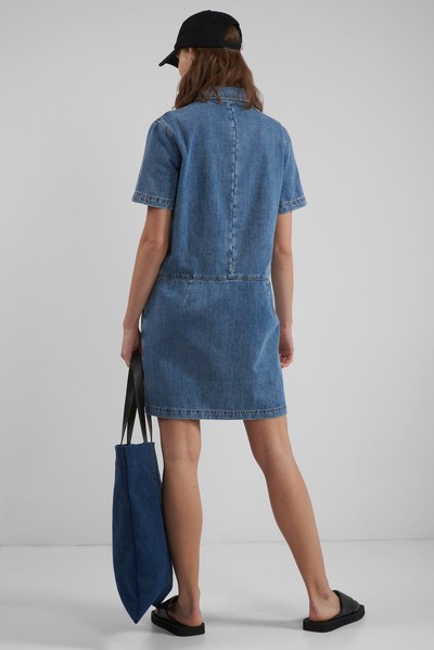 Джинсовое платье VASSA CODE, пол женский, цвет голубой, фото №4