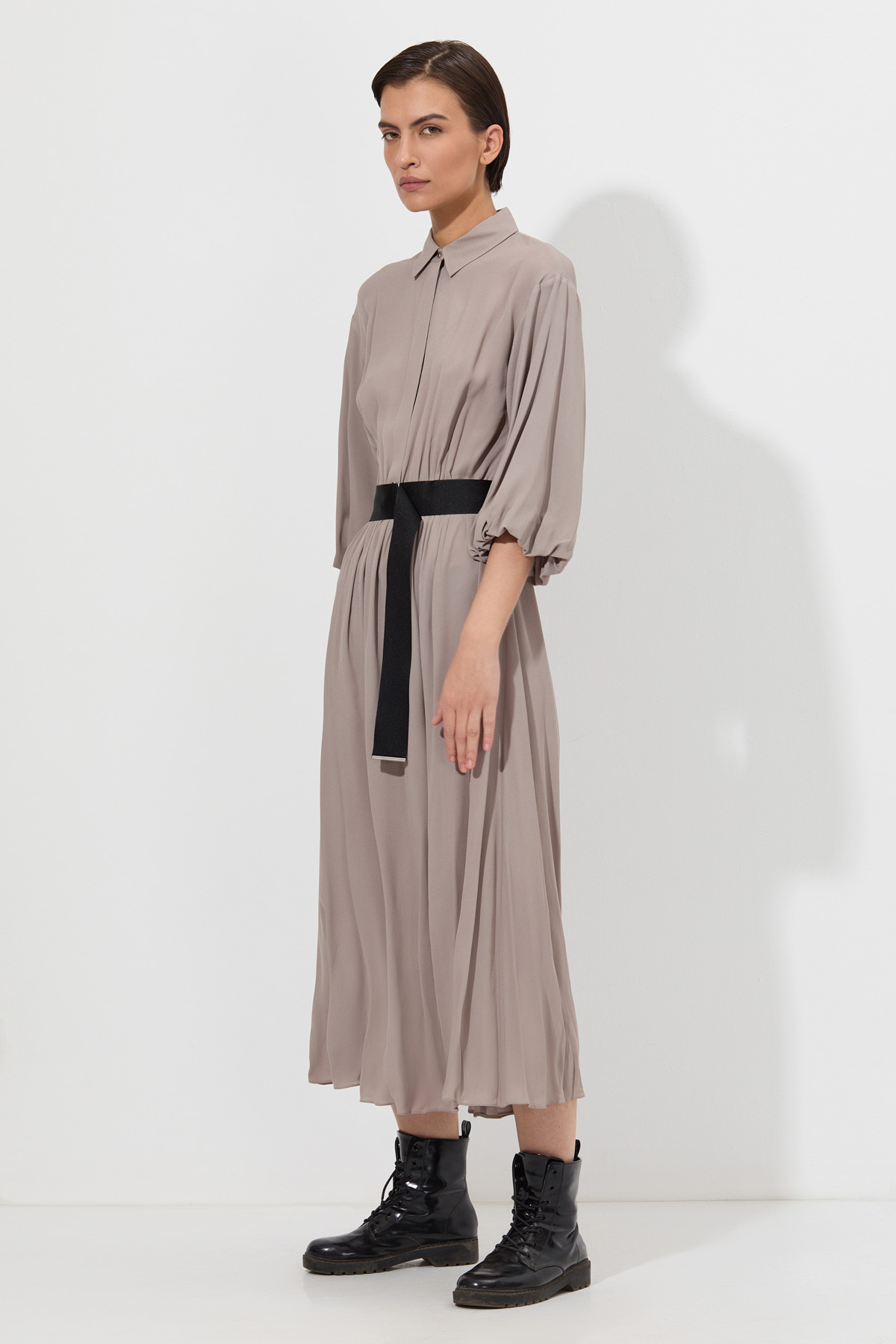 Платье VASSA&Co, пол женский, цвет коричневый