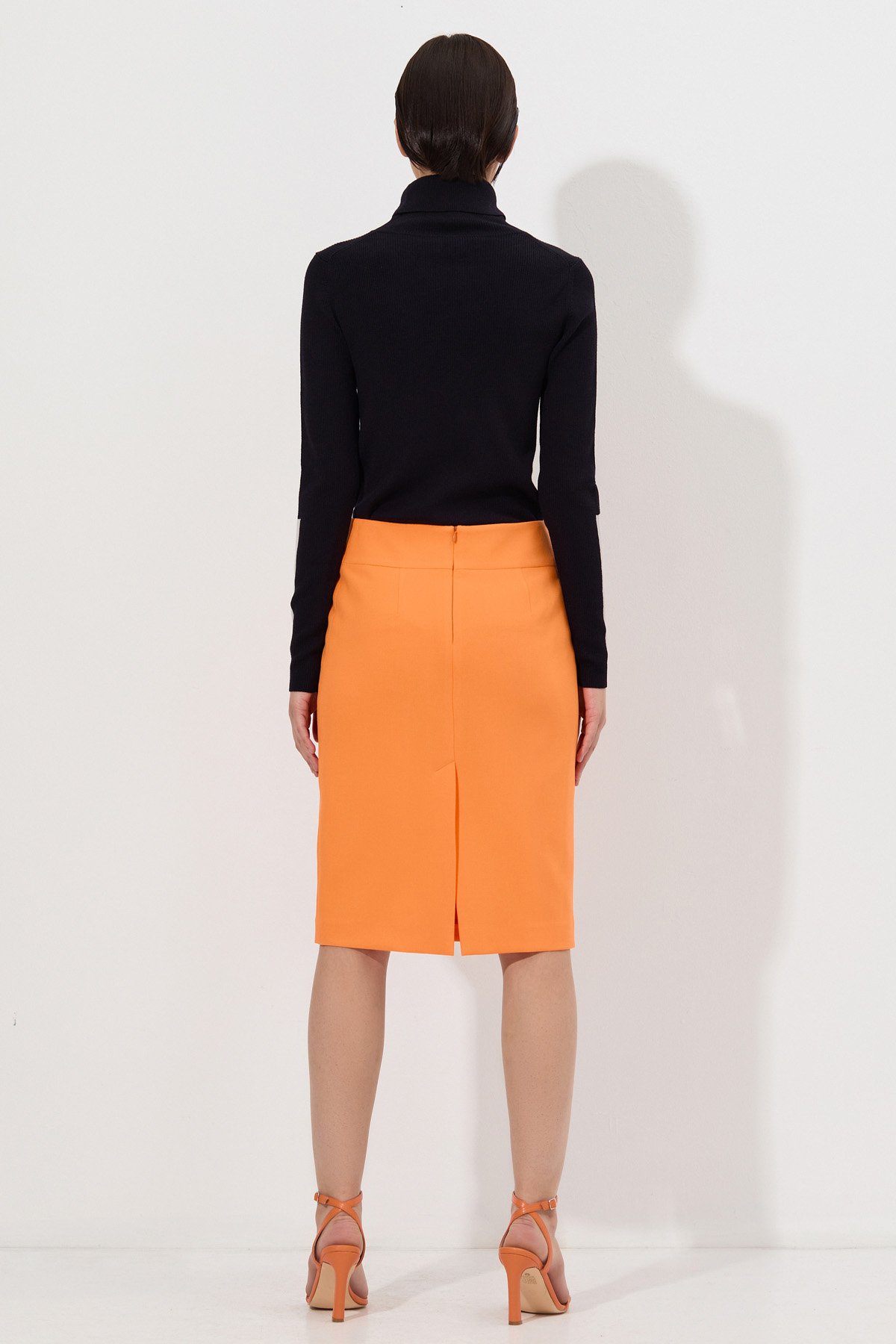 Skirt VASSA&Co, пол female, цвет orange