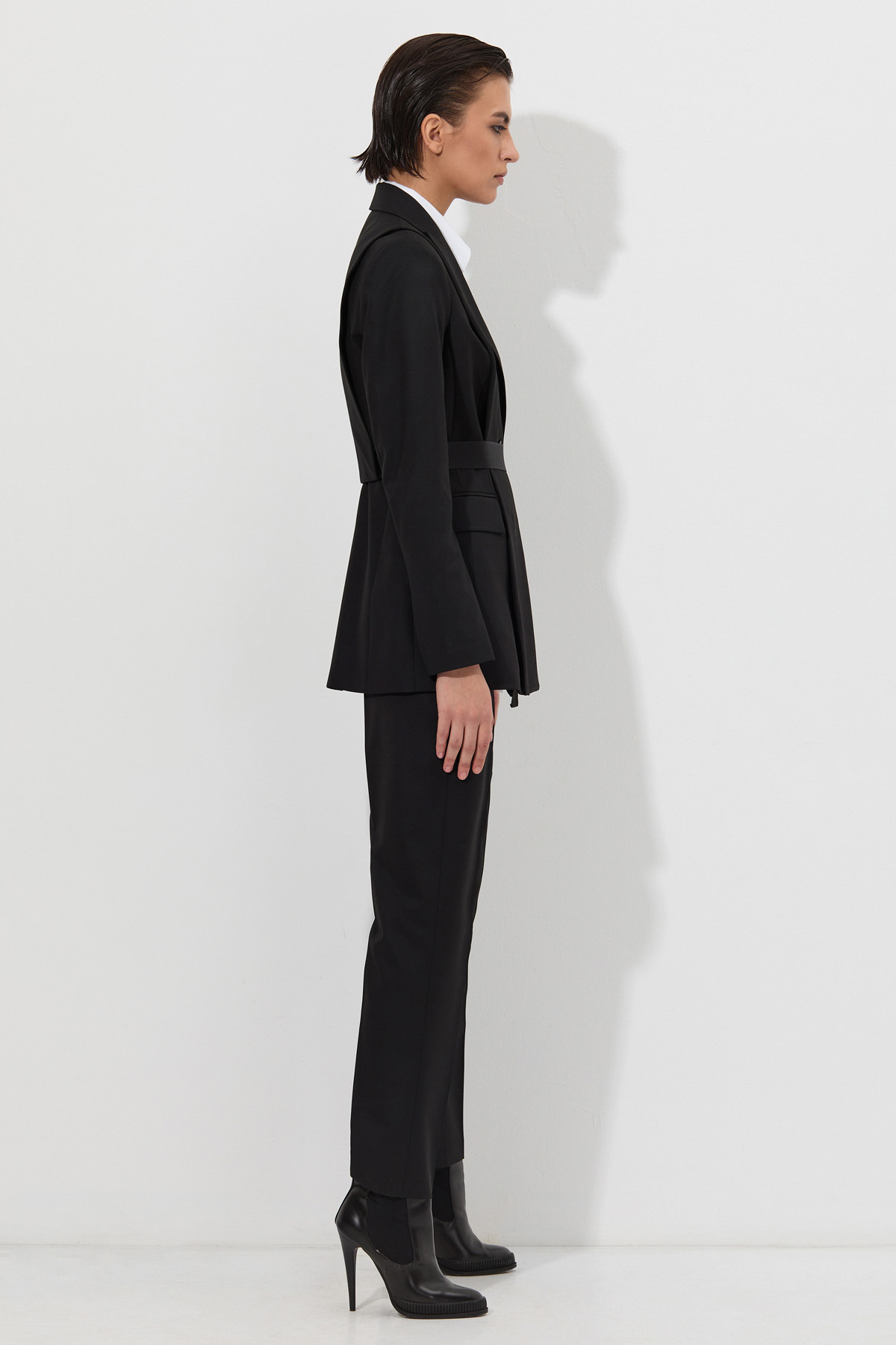 Дизайнерский жакет VASSA&Co, пол женский, цвет черный