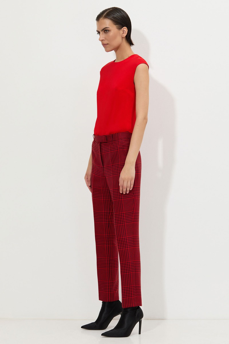 Брюки классические VASSA&Co, пол женский, цвет красный, фото №2