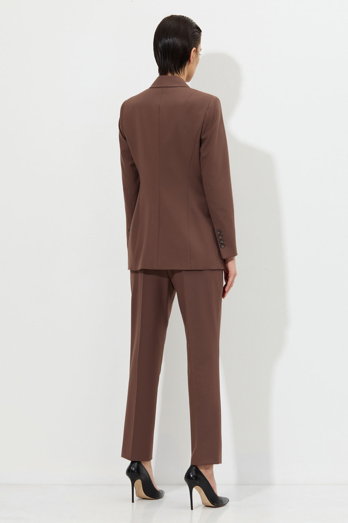 Жакет VASSA&Co, пол женский, цвет коричневый