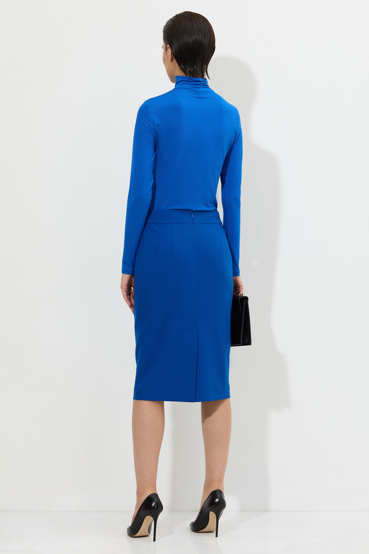 Юбка-карандаш VASSA&Co, пол женский, цвет синий