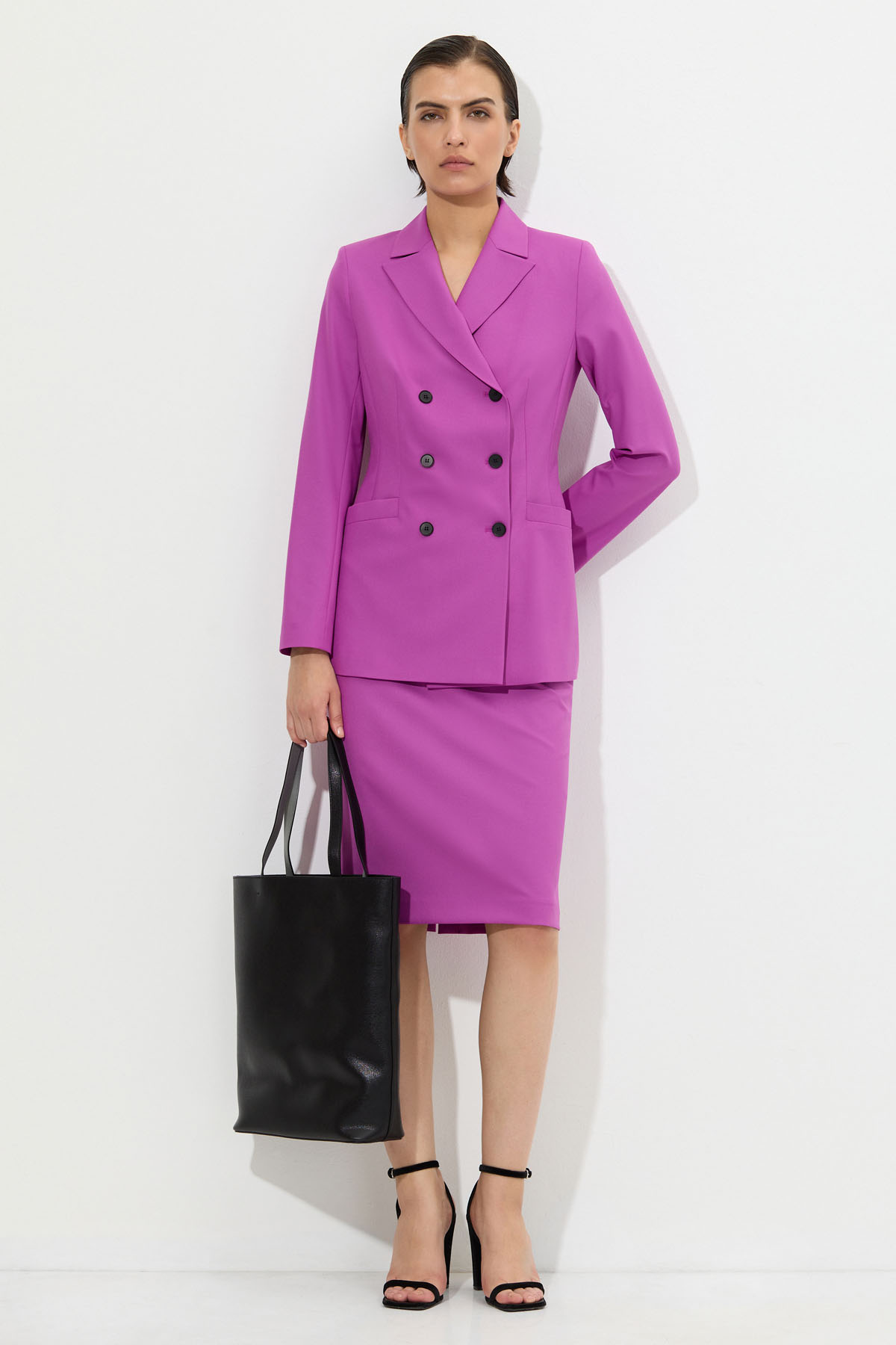 Jacket VASSA&Co, пол female, цвет violet