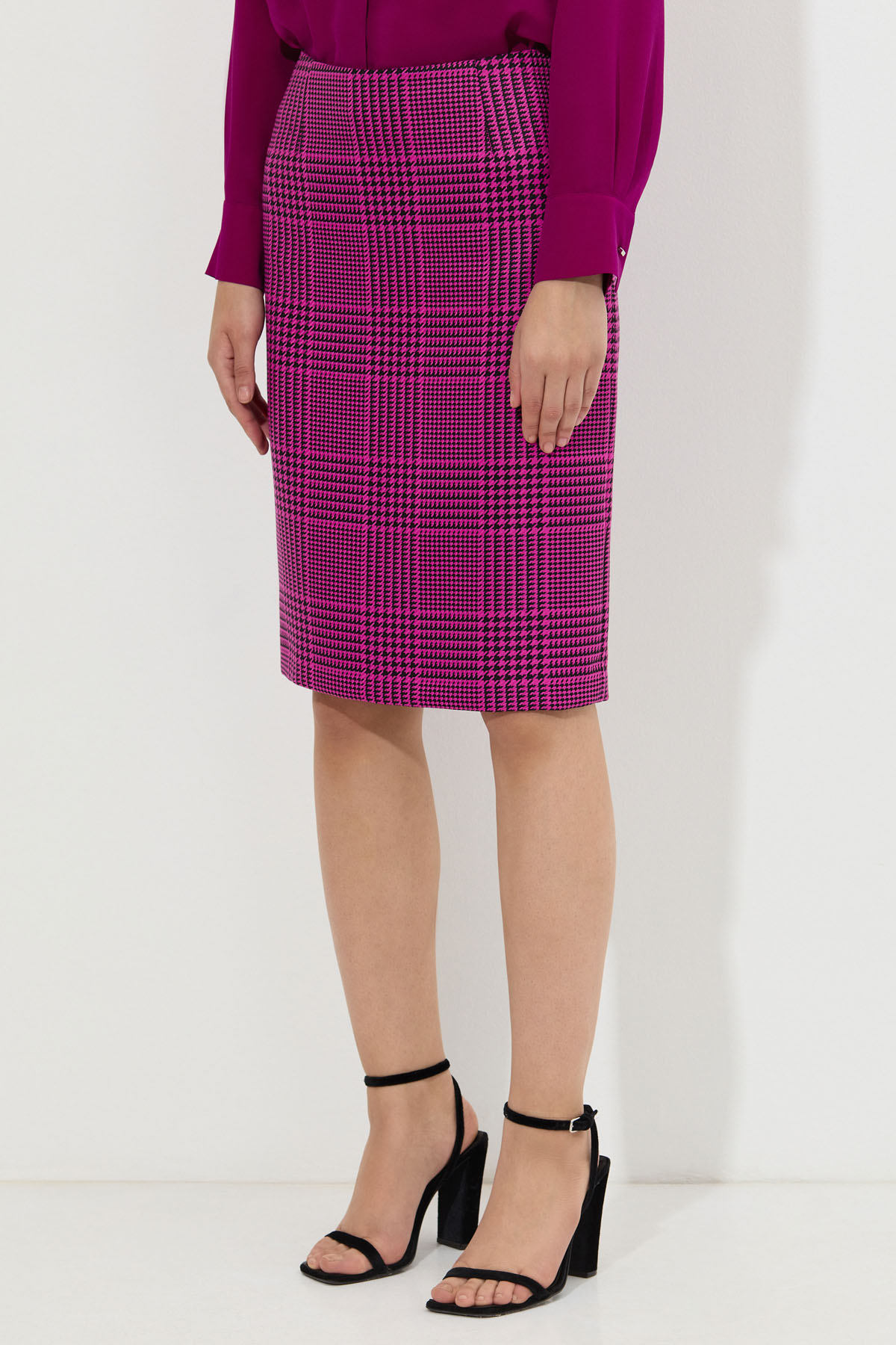 Юбка-карандаш VASSA&Co, пол женский, цвет розовый