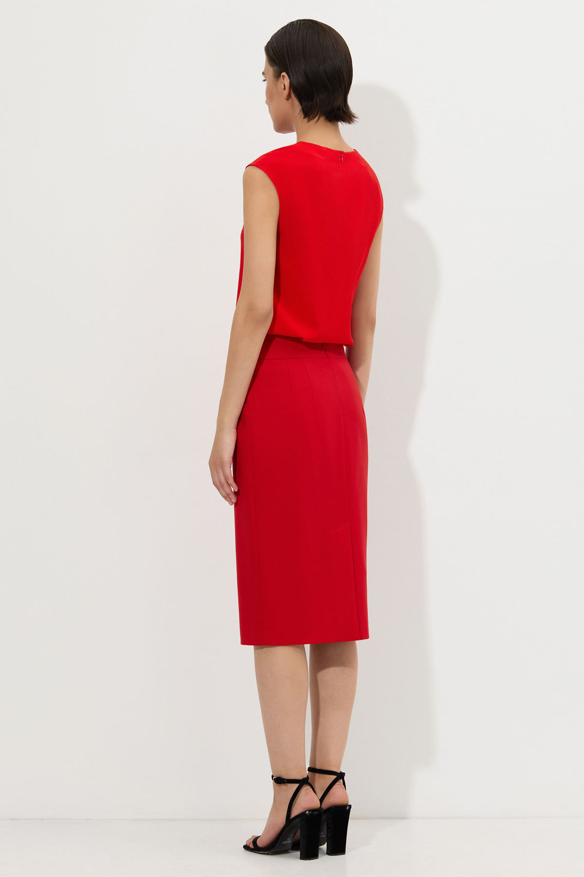 Юбка-карандаш VASSA&Co, пол женский, цвет красный