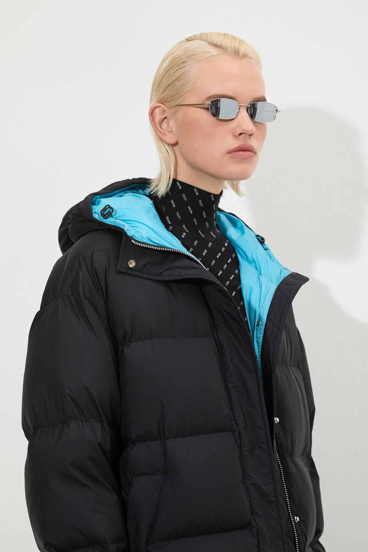 Coat VASSA&Co, пол female, цвет black