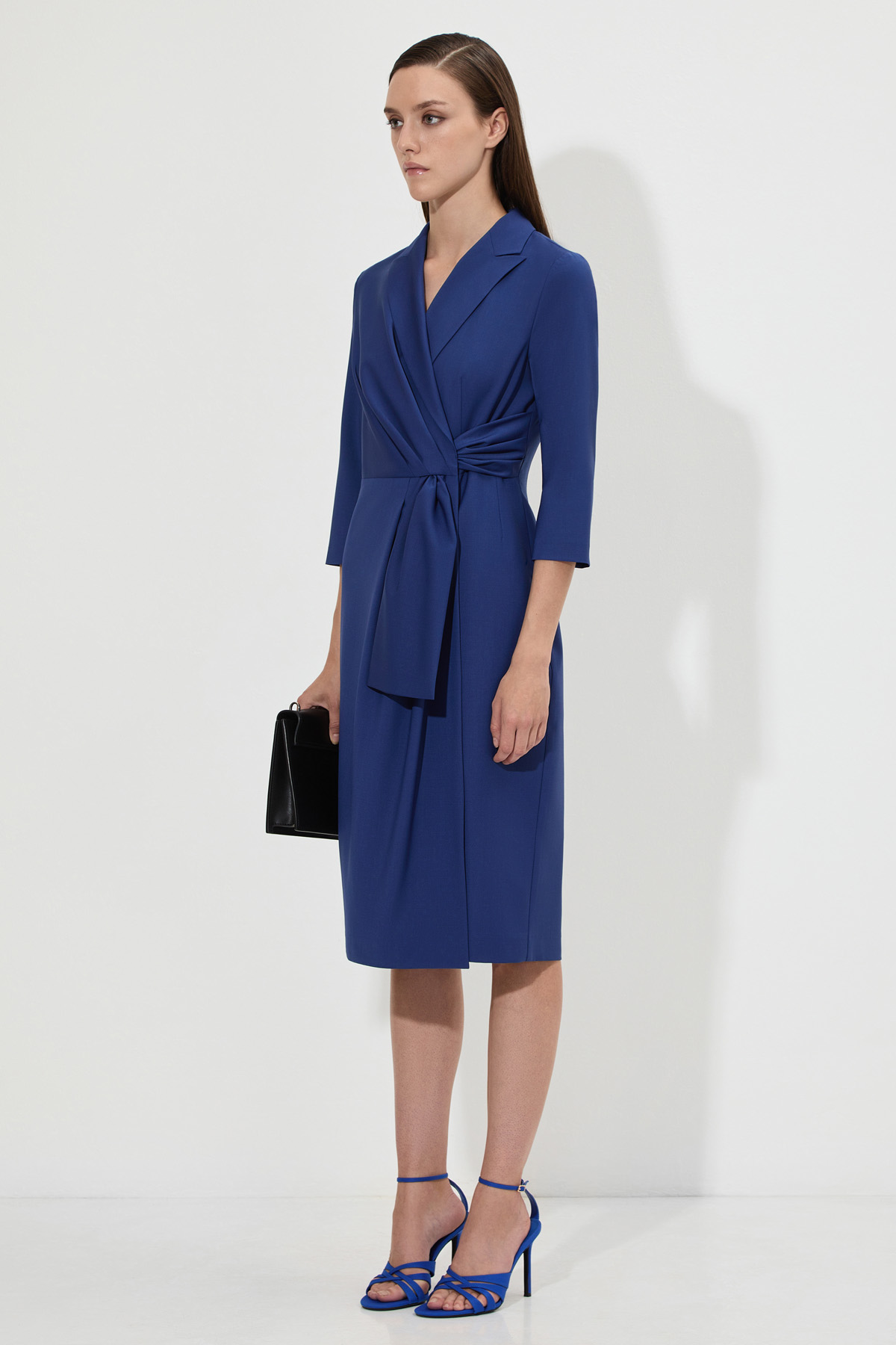 Дизайнерское платье VASSA&Co, пол женский, цвет синий