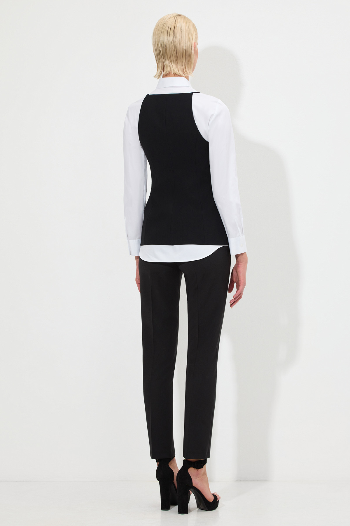 Vest VASSA&Co, пол female, цвет black