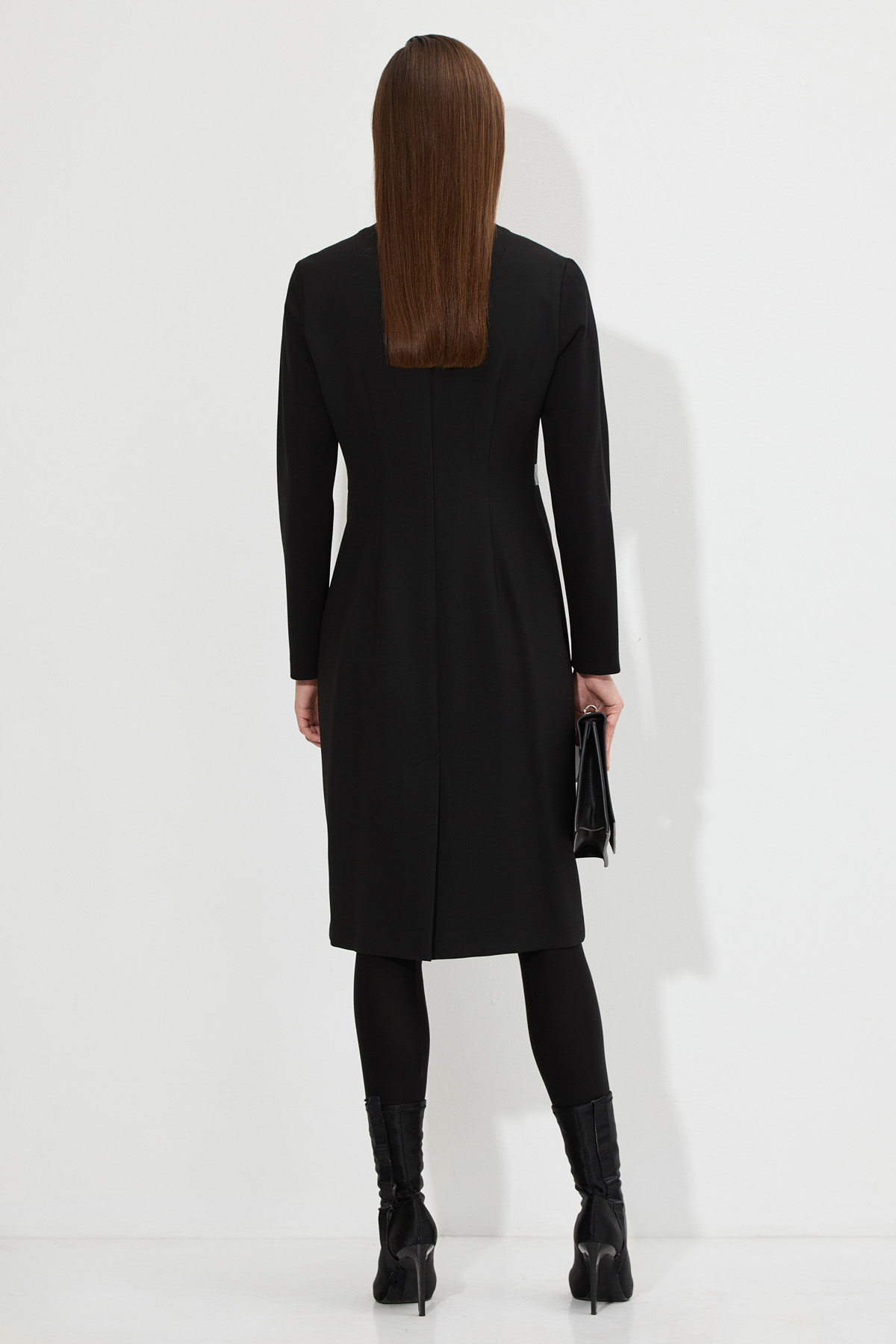 Платье с контрастной вставкой VASSA&Co, пол женский, цвет черный