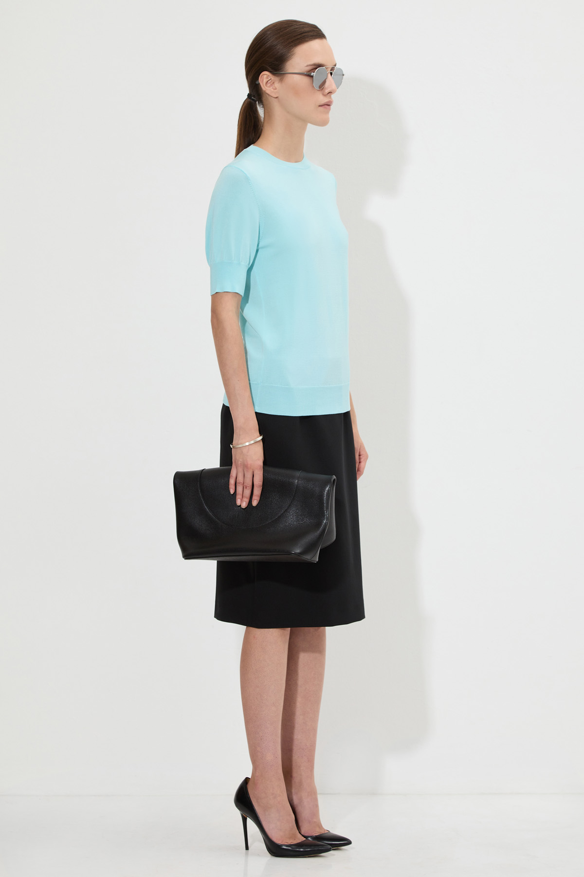 Базовый джемпер VASSA&Co, пол женский, цвет синий