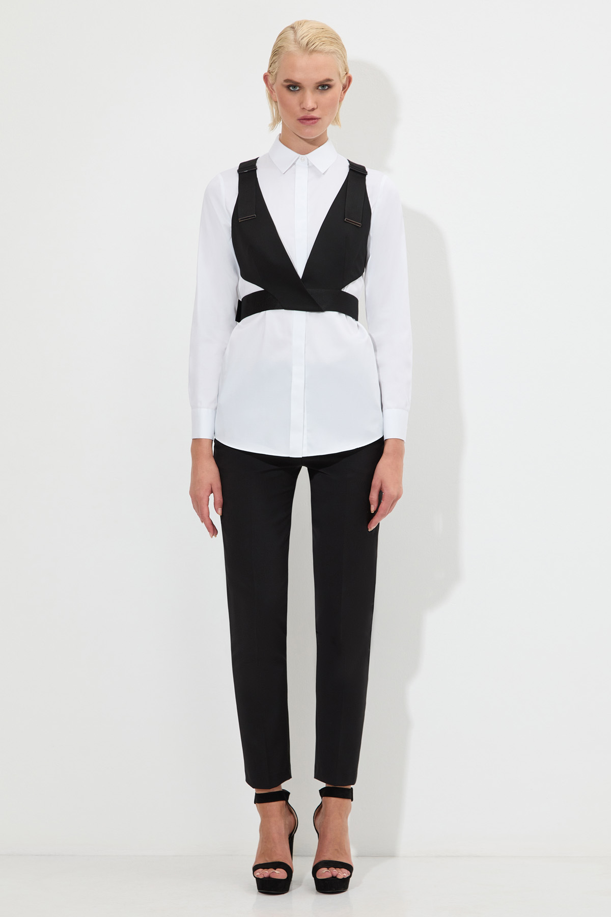 Vest VASSA&Co, пол female, цвет black