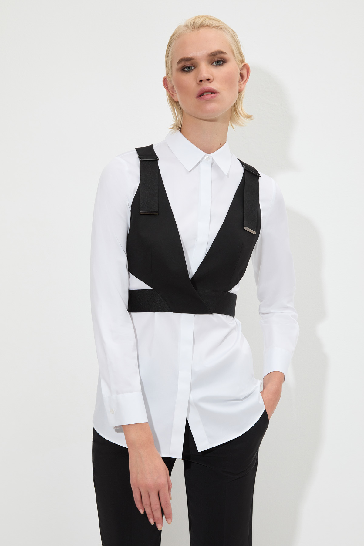 Vest VASSA&Co, пол female, цвет black