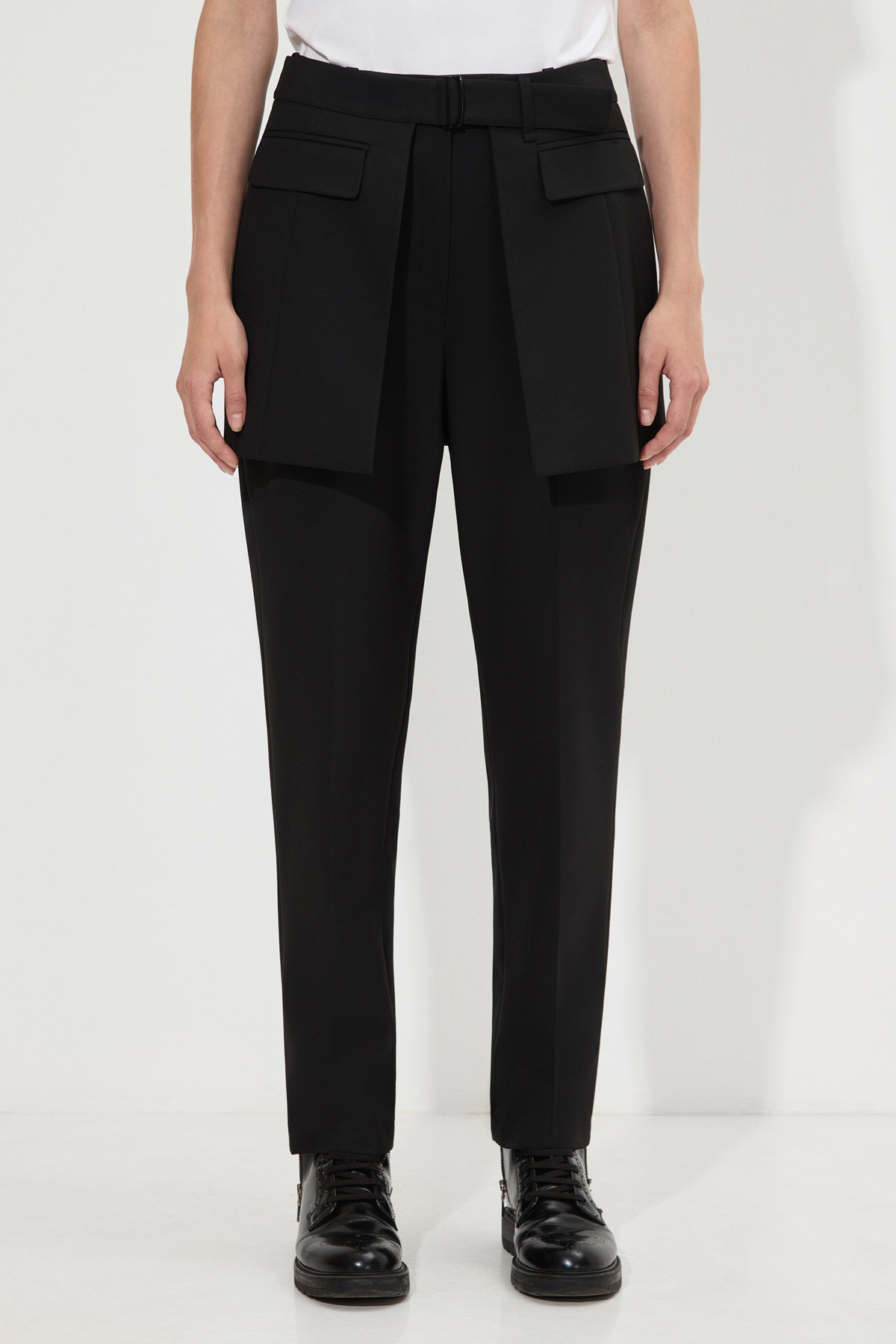 Pants VASSA&Co, пол female, цвет black
