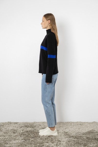 Jumper VASSA CODE, пол female, цвет black, фото №4