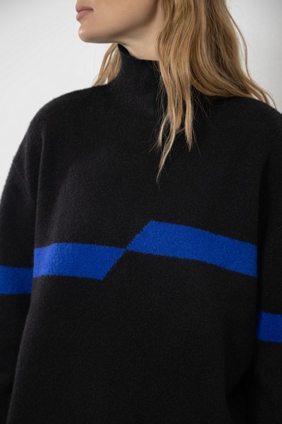 Jumper VASSA CODE, пол female, цвет black, фото №3