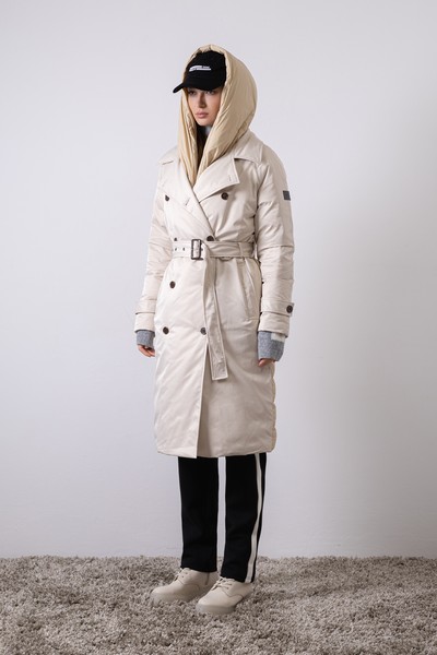 Пальто на молнии с капюшоном на кнопках VASSA CODE, пол женский, цвет белый, фото №2