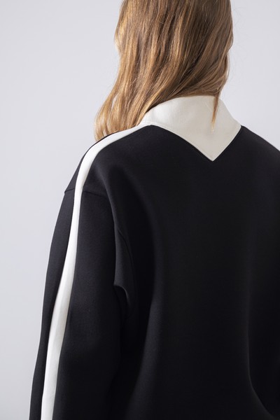Свитшот с контрастными вставками , пол женский, цвет черный, фото №4
