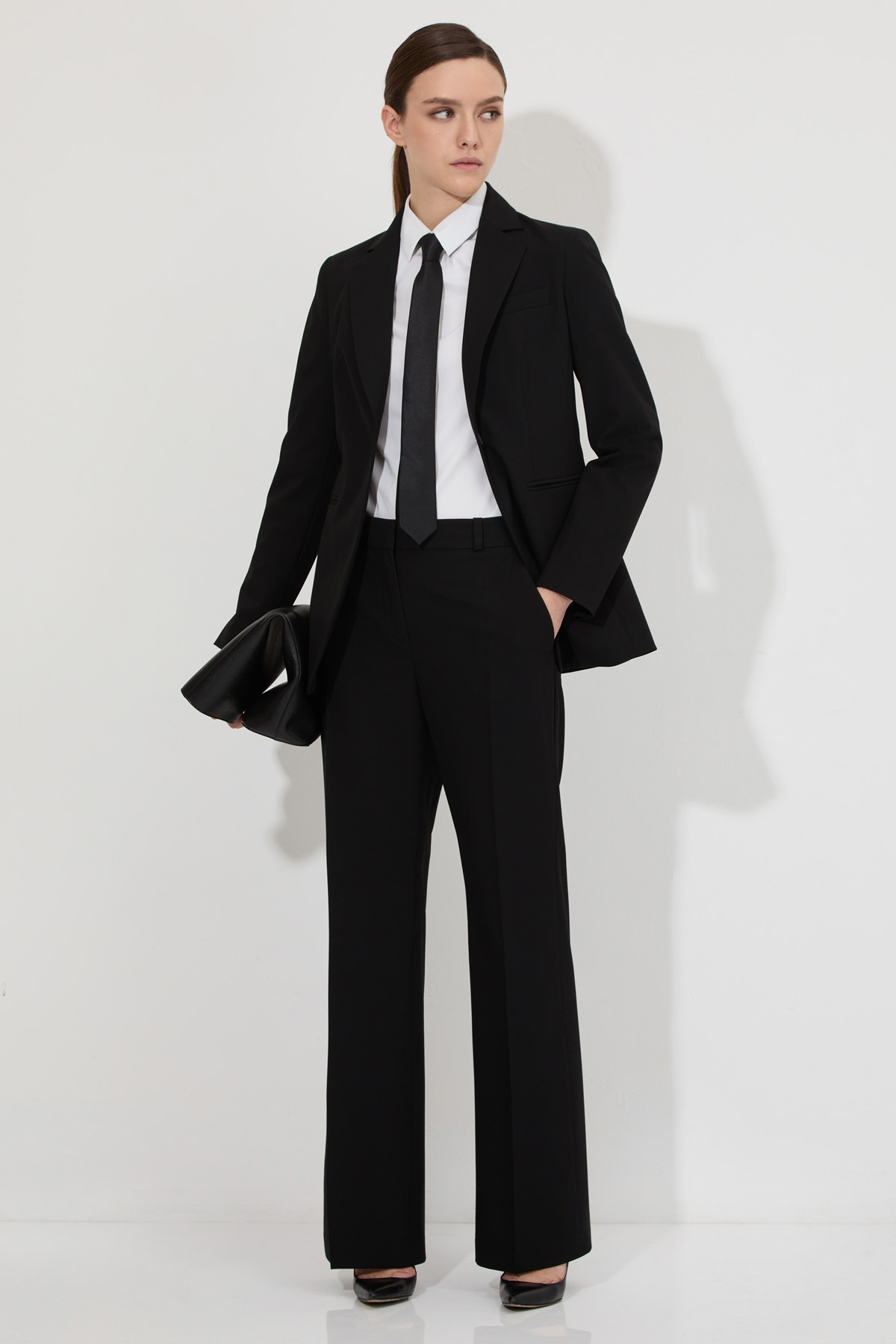 Жакет VASSA&Co, пол женский, цвет черный