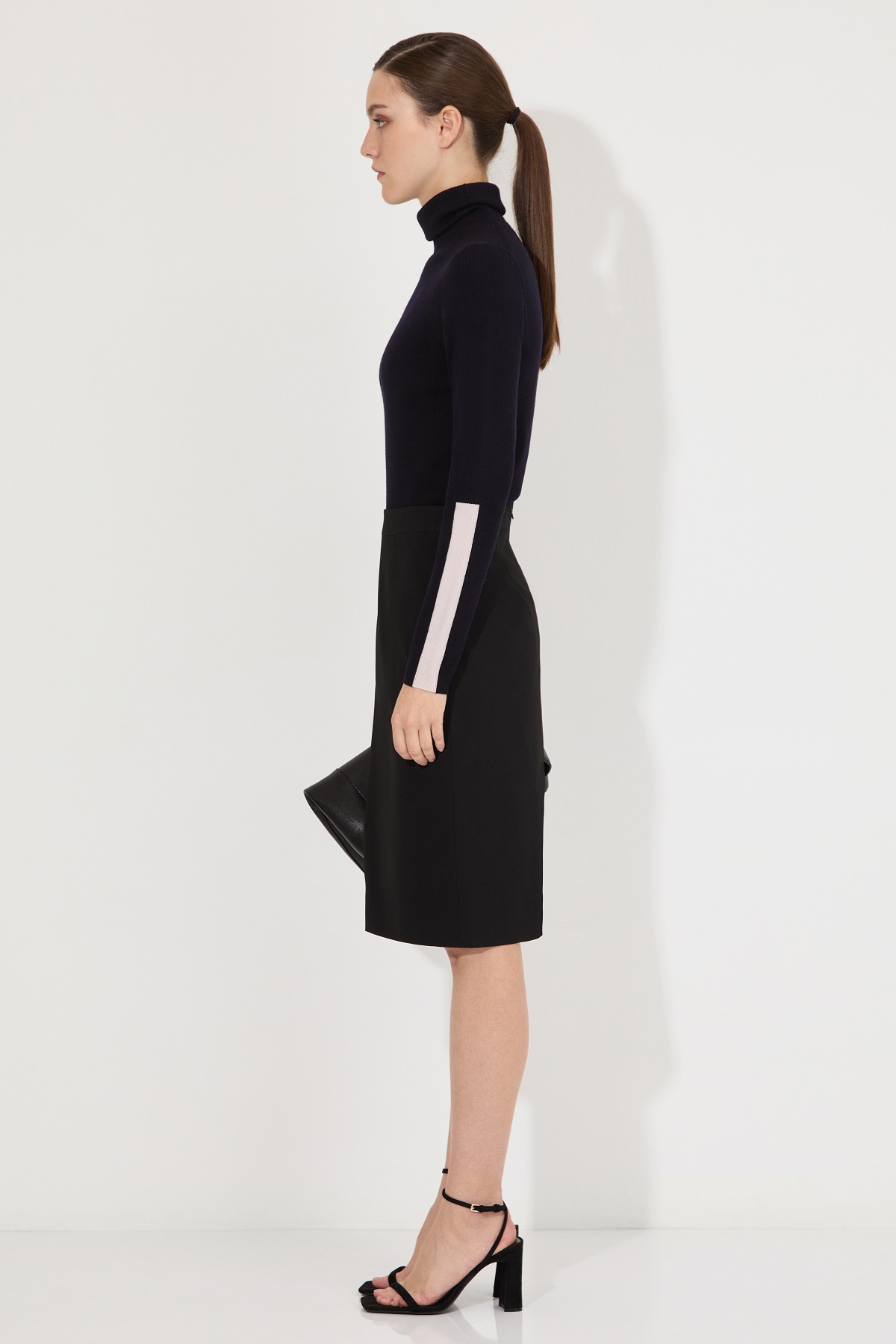 Юбка VASSA&Co, пол женский, цвет черный