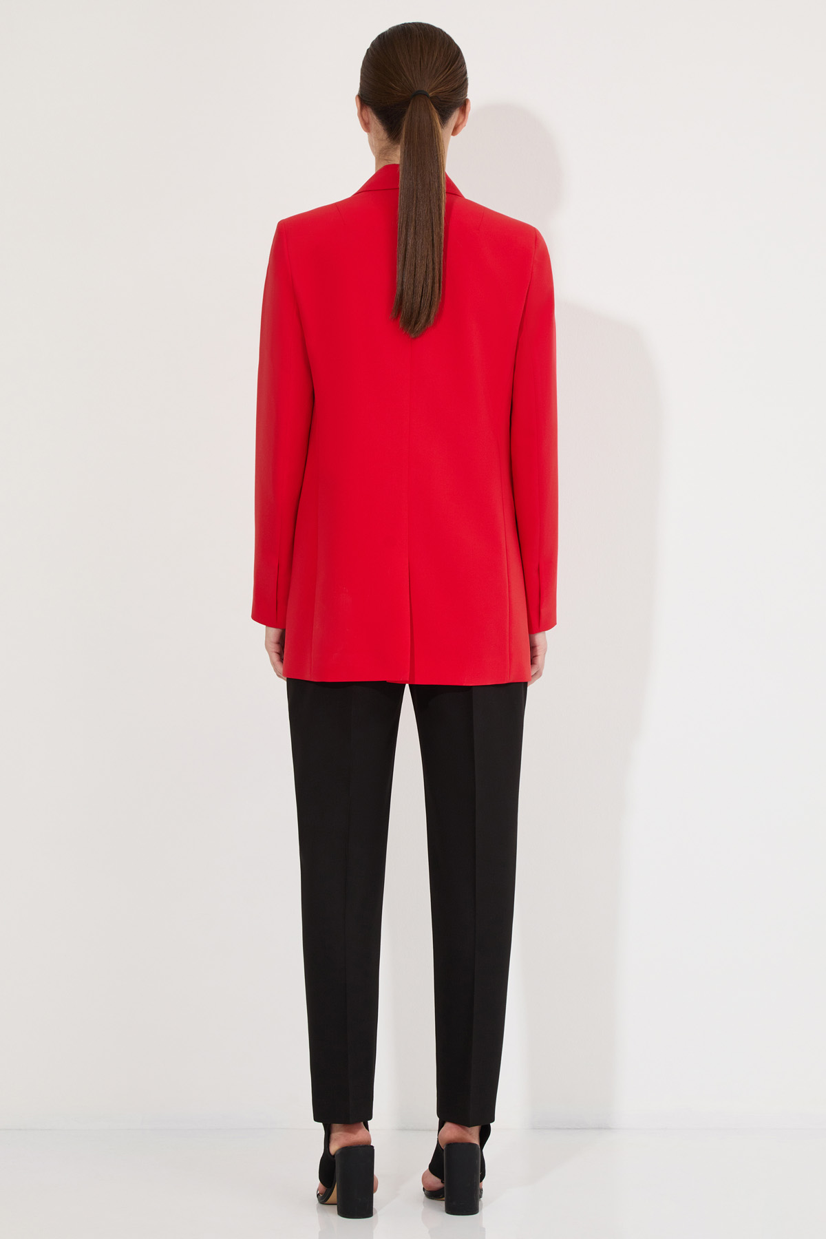 Жакет VASSA&Co, пол женский, цвет красный