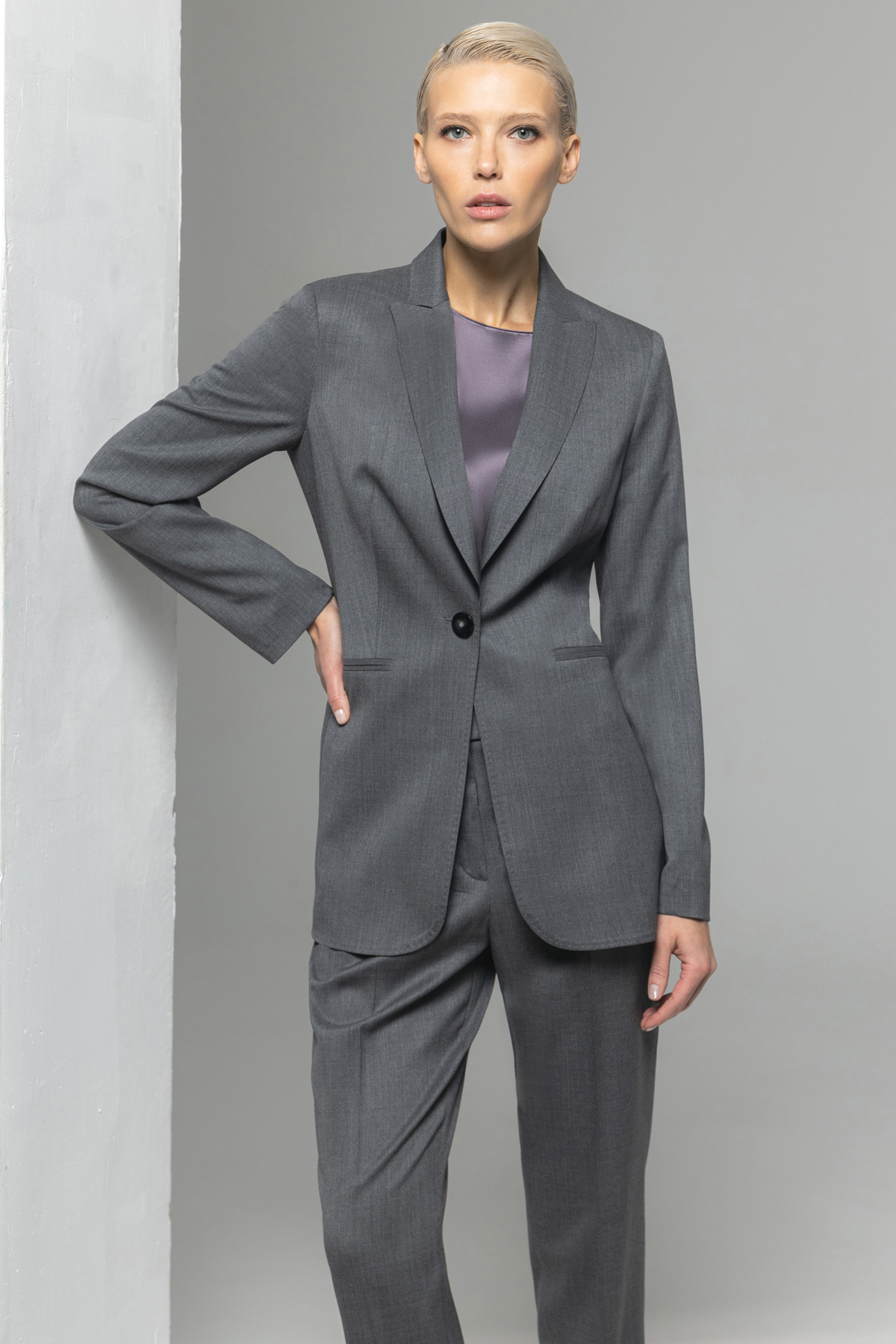 Жакет из шерсти VASSA&Co, пол female, цвет серый