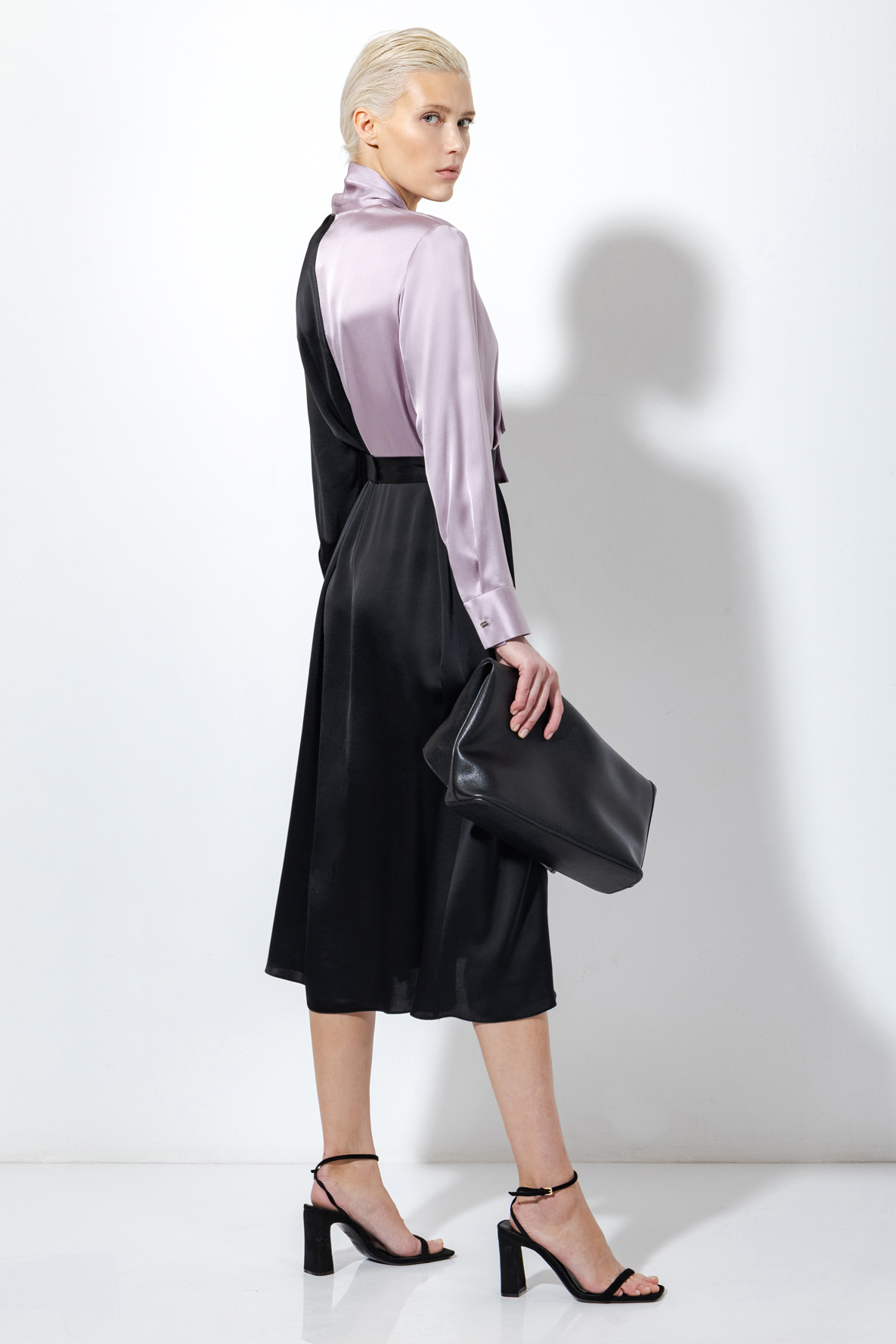 Платье VASSA&Co, пол женский, цвет черный