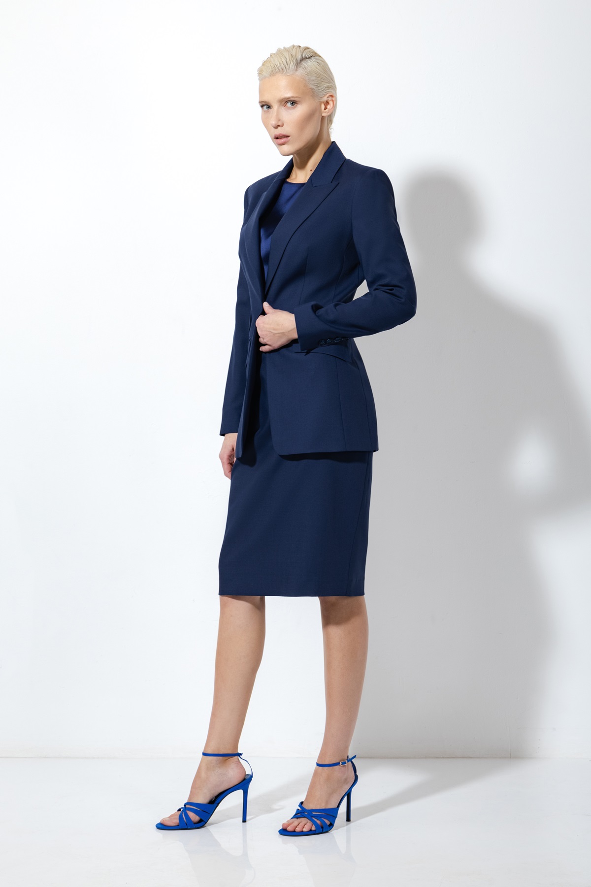 Жакет VASSA&Co, пол female, цвет синий