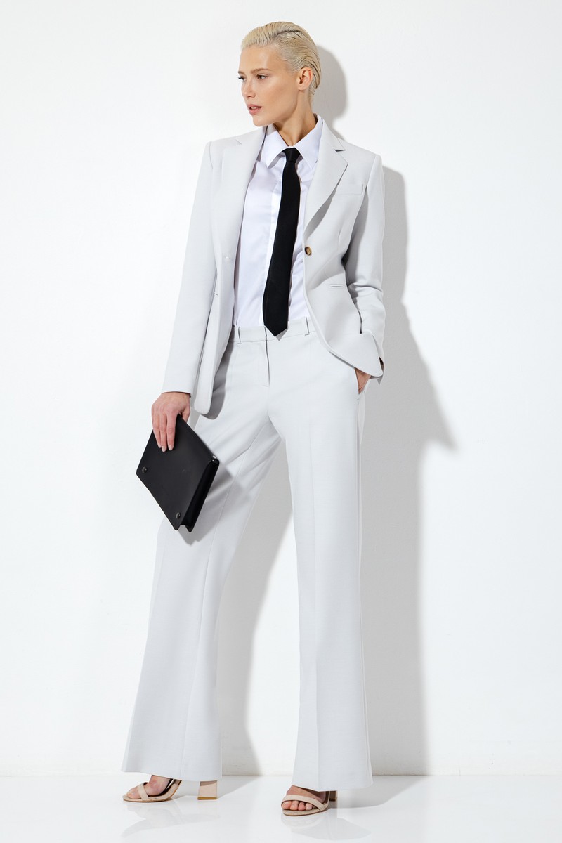 Приталенный жакет в белом цвете VASSA&Co, пол женский, цвет белый, фото №4