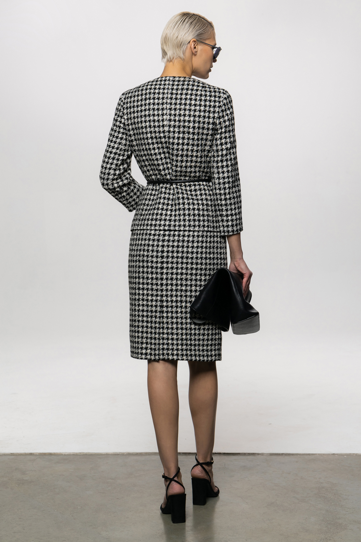 Жакет VASSA&Co, пол женский, цвет черный