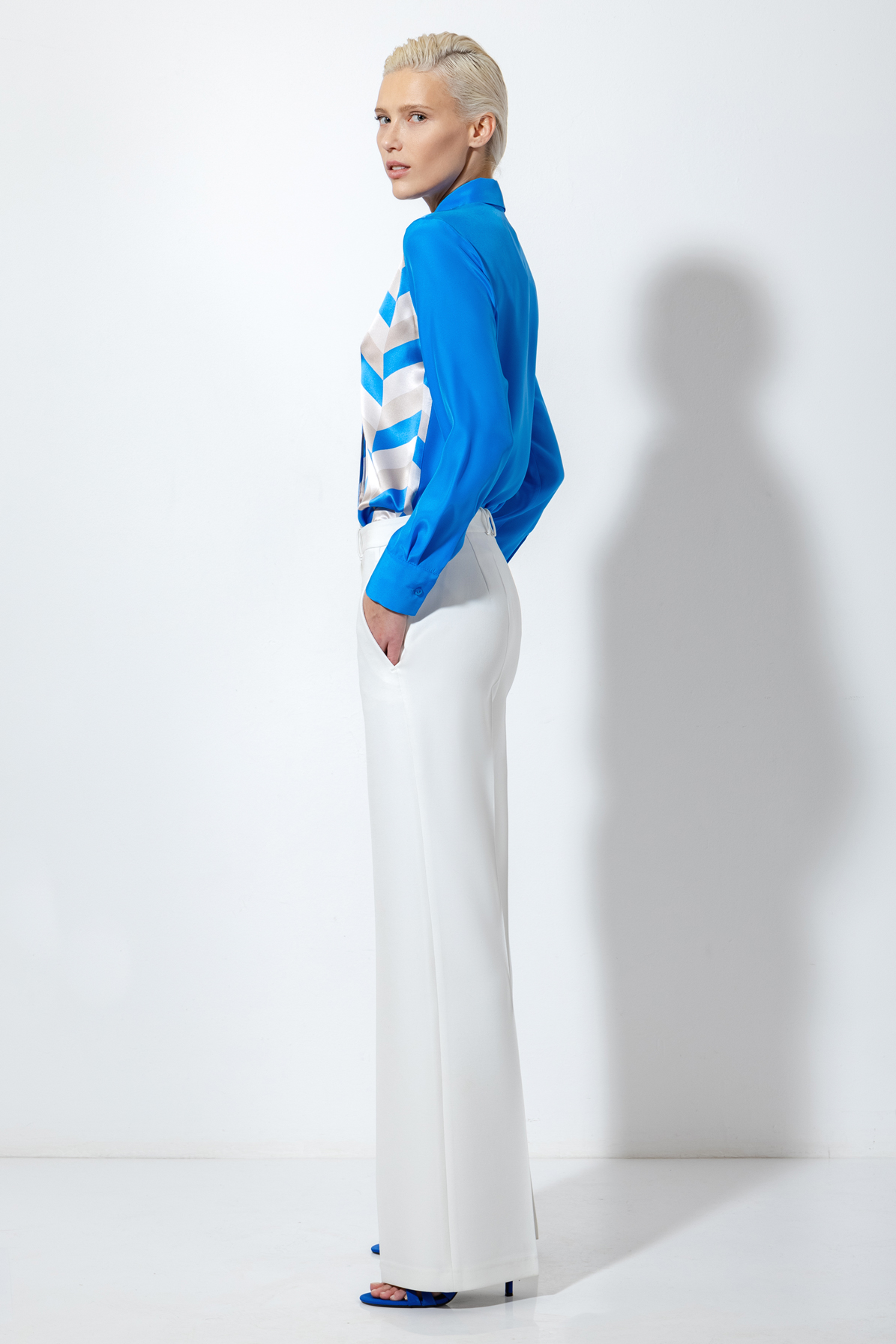 Блузка из 100% шелка VASSA&Co, пол женский, цвет синий