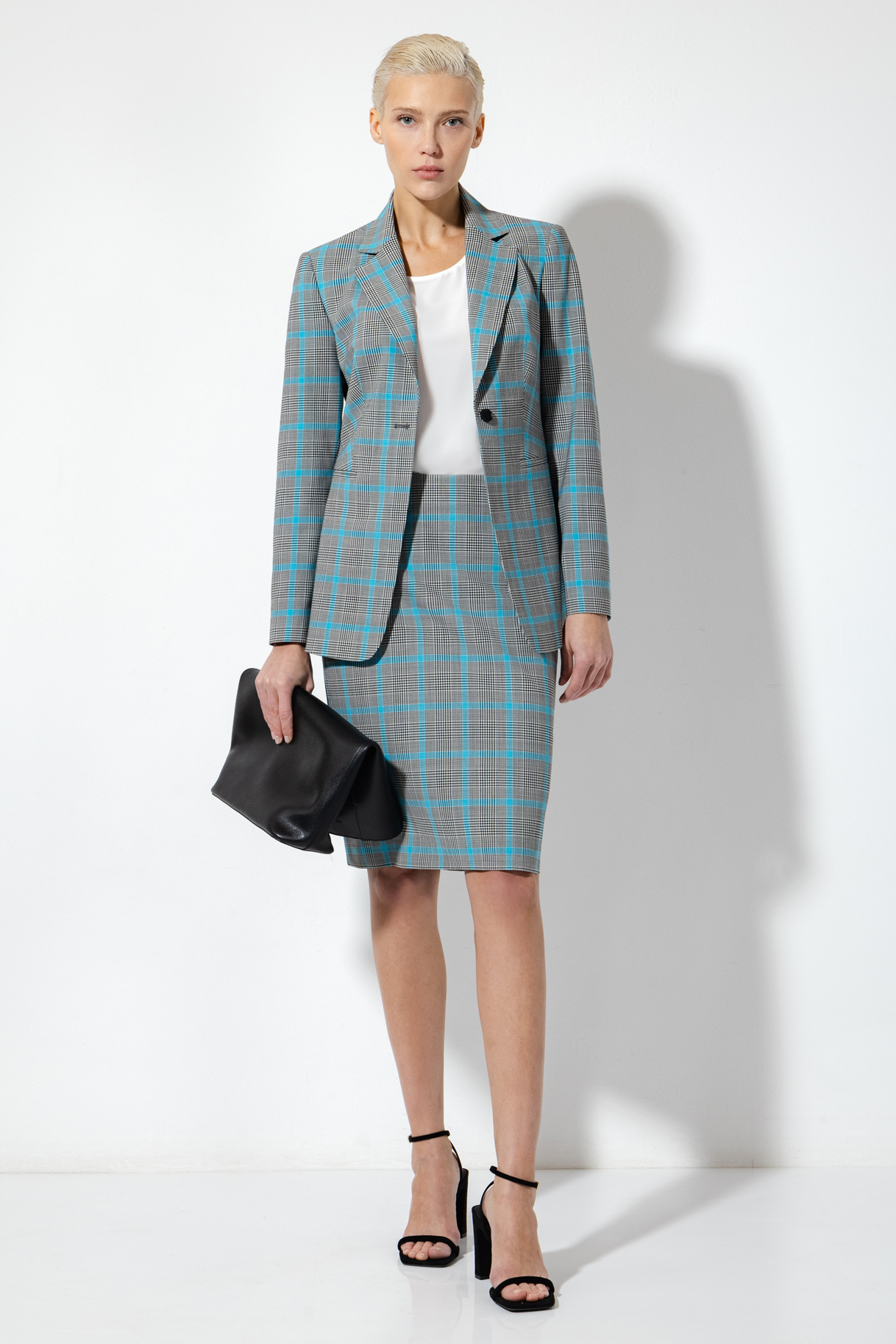 Прямая юбка в клетку VASSA&Co, пол женский, цвет голубой, фото №5