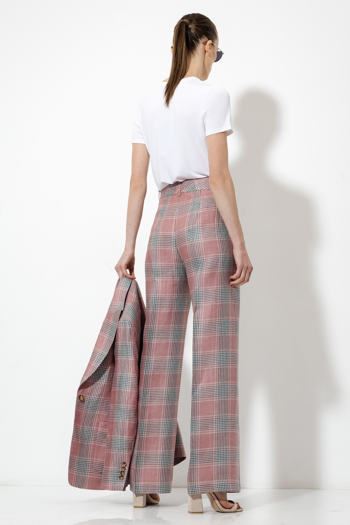 Прямые брюки VASSA&Co, пол женский, цвет розовый, фото №4