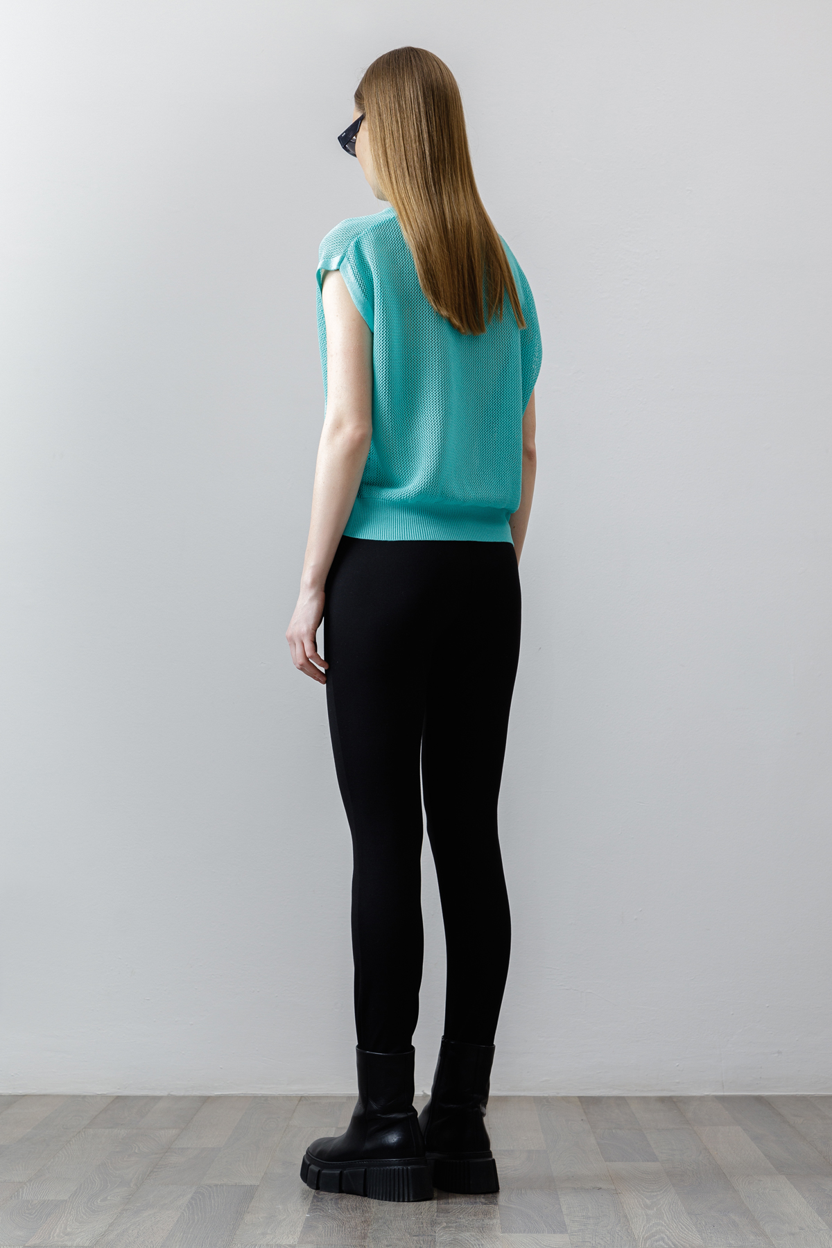 Джемпер с сеткой VASSA CODE, пол женский, цвет зеленый