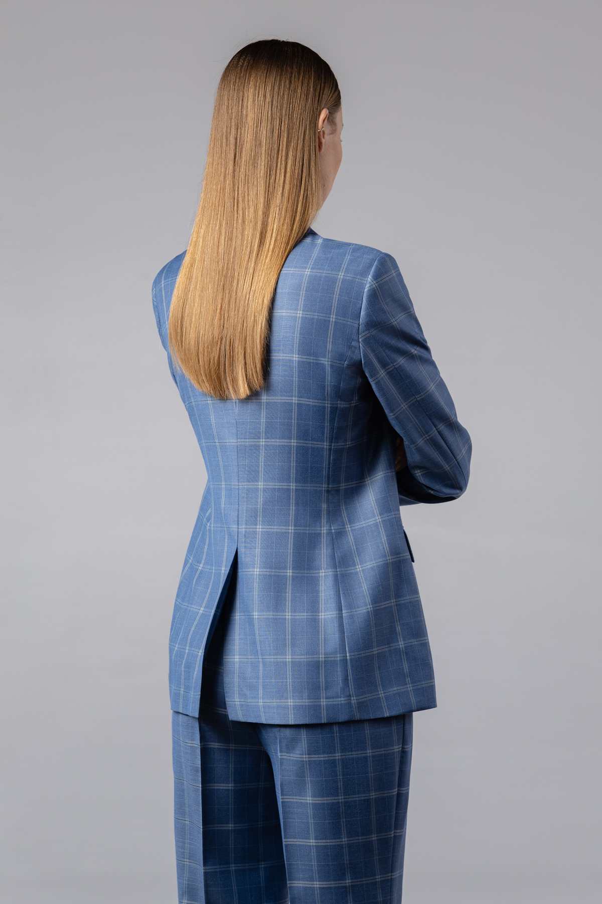 Жакет в клетку VASSA CODE, пол female, цвет Голубой