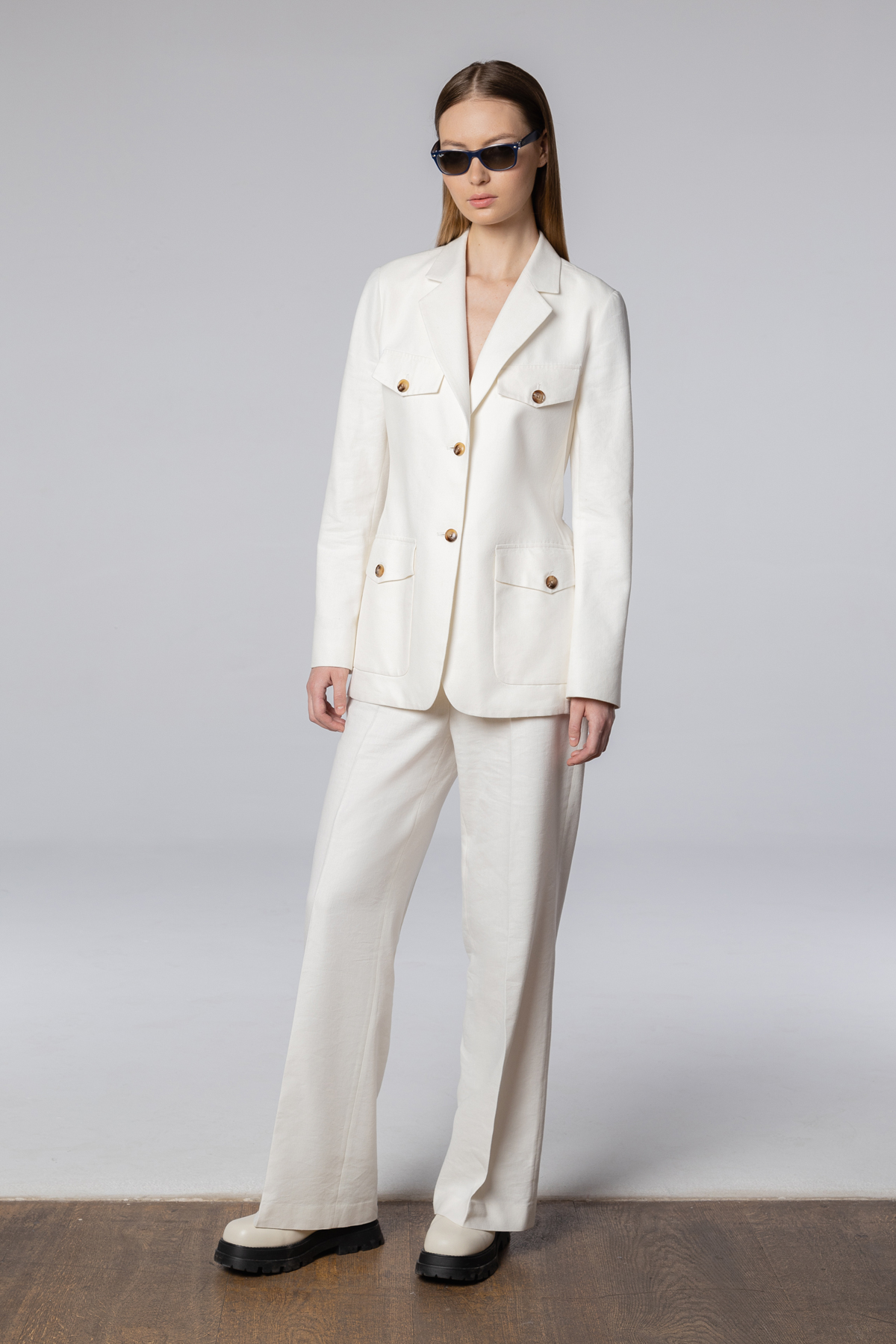 Жакет из хлопка и льна VASSA CODE, пол женский, цвет белый