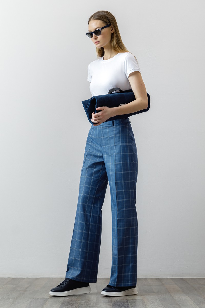 Брюки в клетку VASSA CODE, пол женский, цвет голубой, фото №2