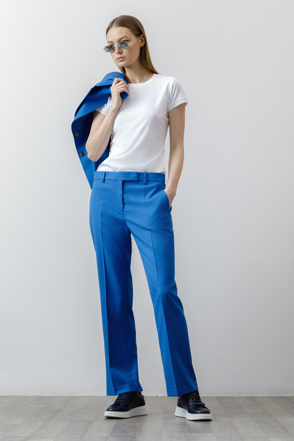 Trousers , пол female, цвет синий