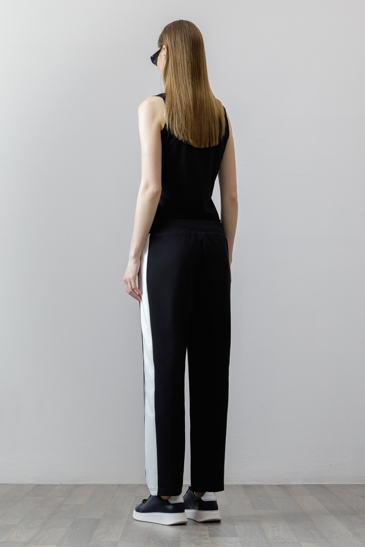 Прямые брюки с лампасами , пол женский, цвет черный, фото №3